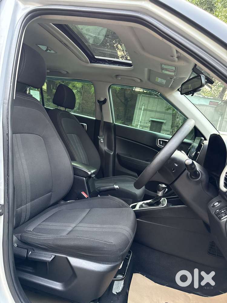 Hyundai Venue 1.0 Sx (o) Turbo Dct, 2019, Petrol