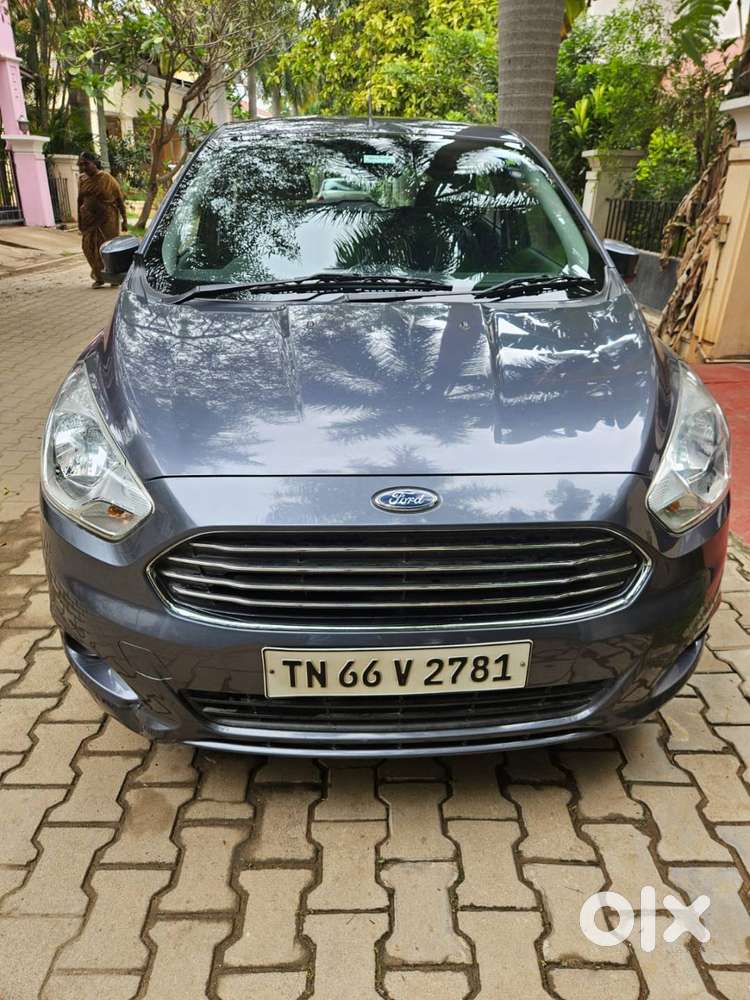 Ford Figo Titanium 2017 Grey
