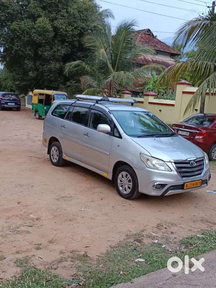 Toyota Innova 2013 Diesel Well Maintained