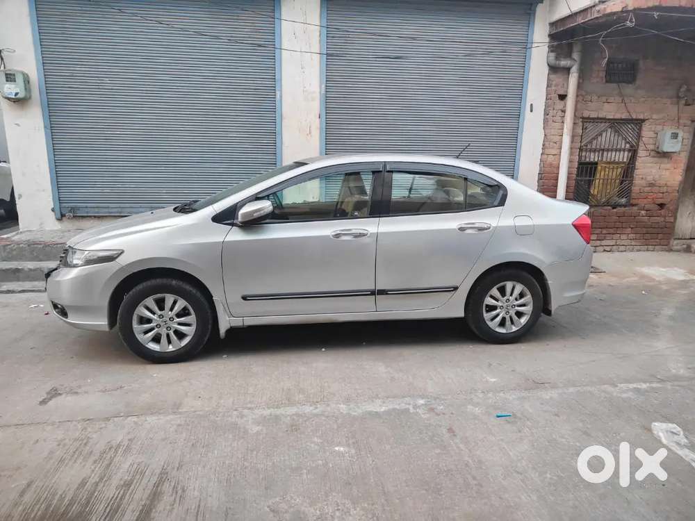 Honda City At Hybrid 2012