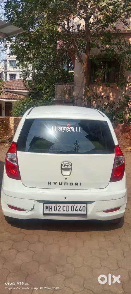Hyundai I10 2011 Cng & Hybrids 102000 Km Driven