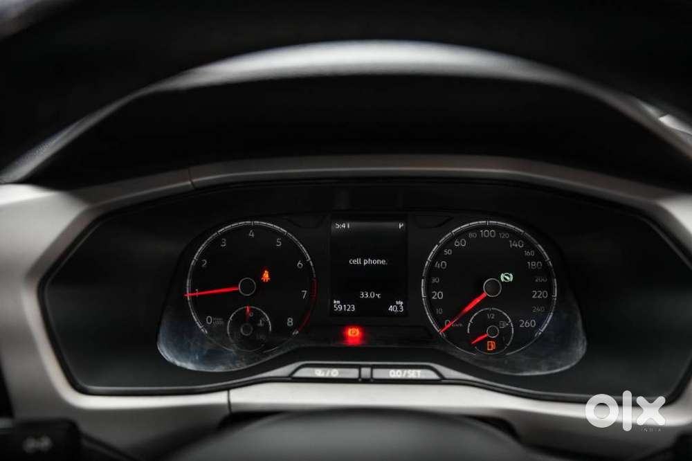 Volkswagen Taigun 1.0 Tsi Highline At, 2021, Petrol