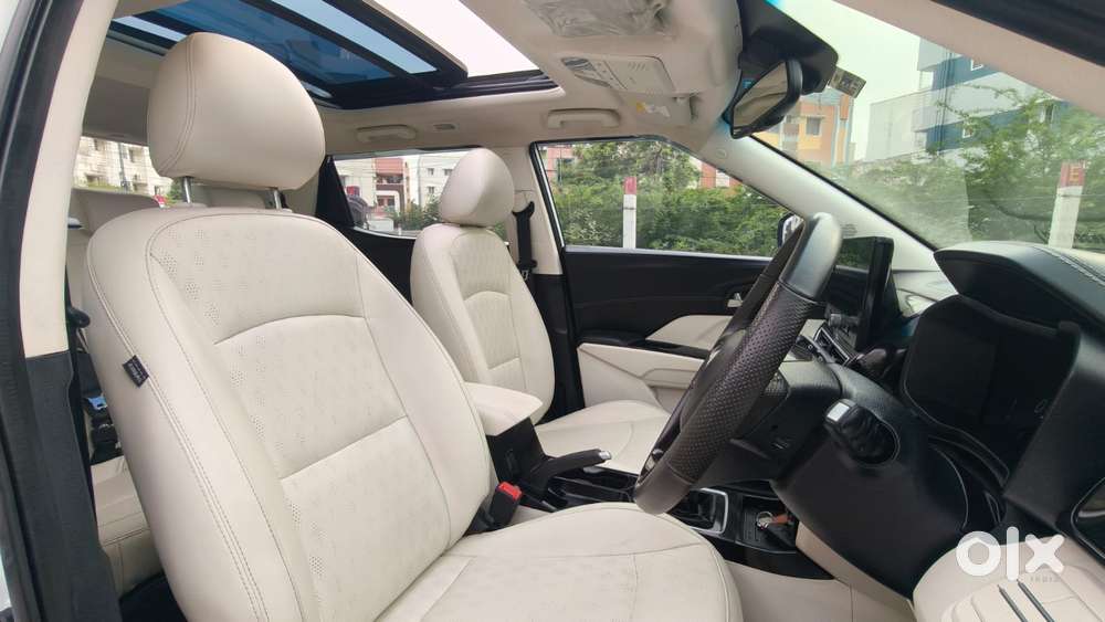 Mahindra Xuv 3xo Ax7l Diesel Mt, 2024, Diesel