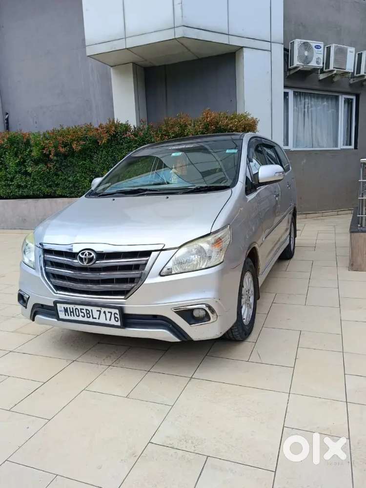Toyota Innova 2012 V Model Diesel Good Condition