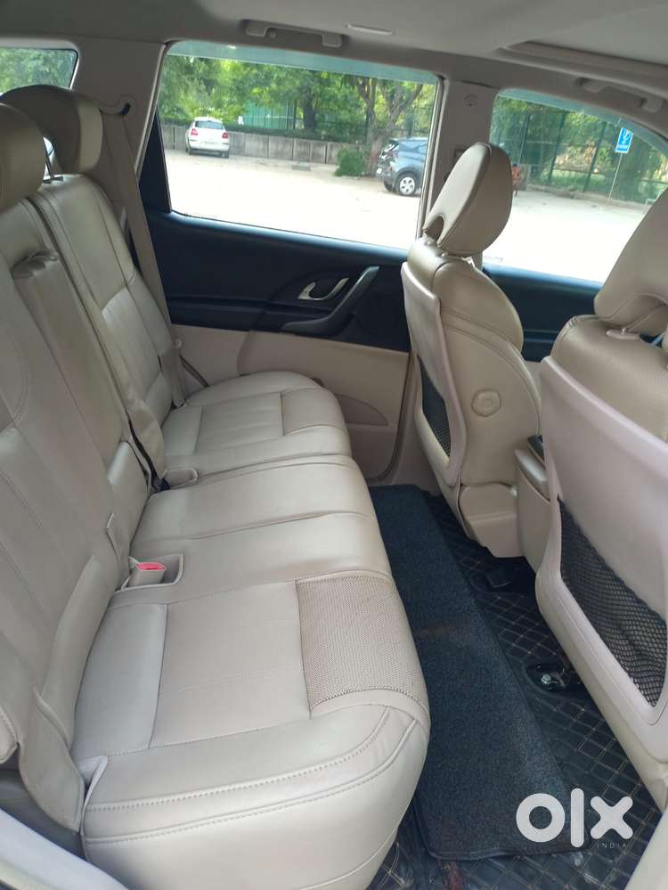 Mahindra Xuv500 W10 At, 2016, Diesel