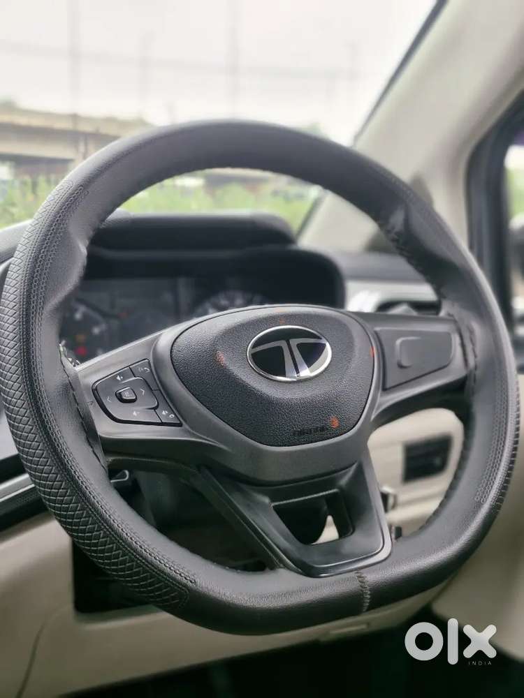 Tata Altroz 1.2 Xm Plus 2025