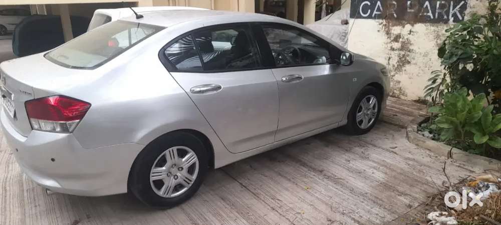 Honda City 2009 Lpg 57000 Km Driven