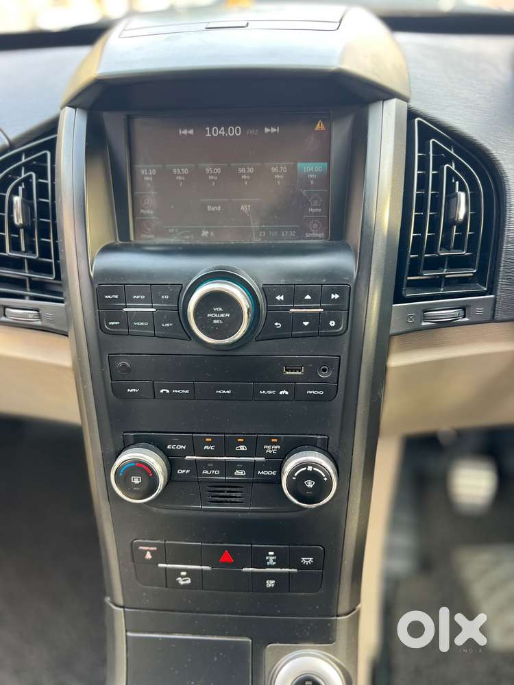 Mahindra Xuv500 2.2 W10, 2017, Diesel