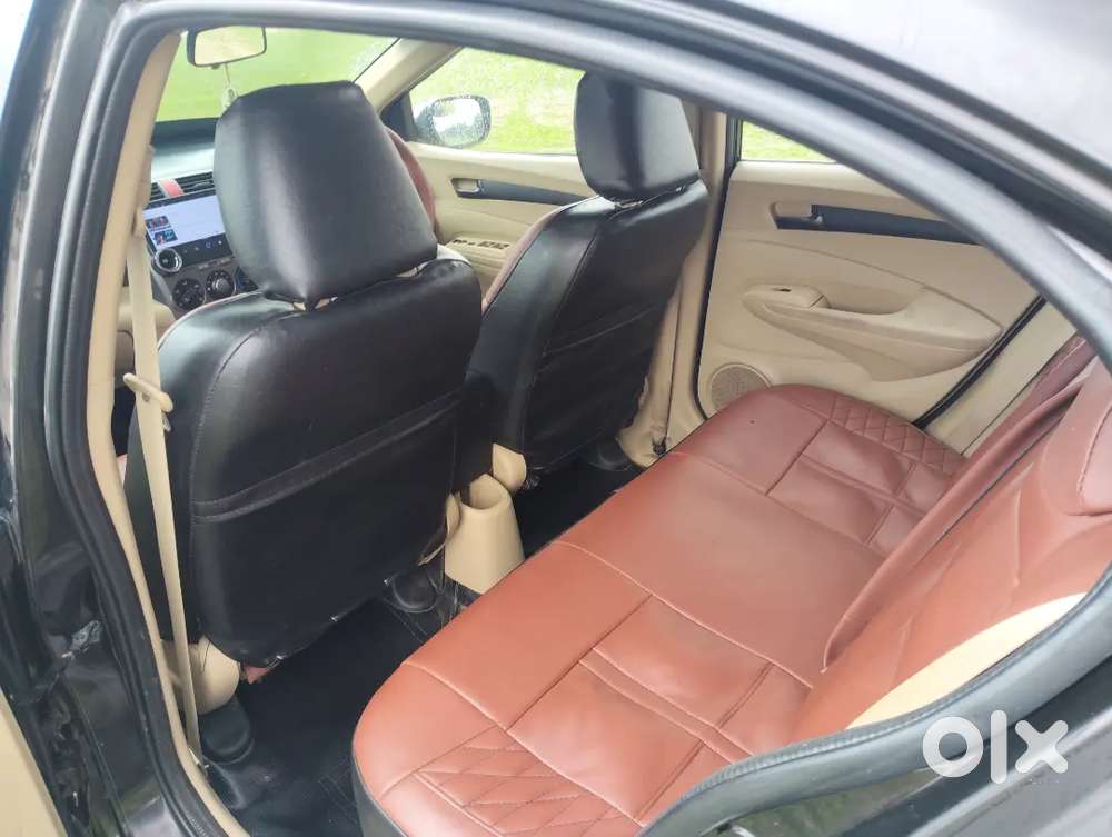 Honda City 1.5 V 2013
