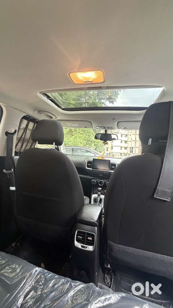 Hyundai Venue 2020 Automatic Mint Condition With Sunroof