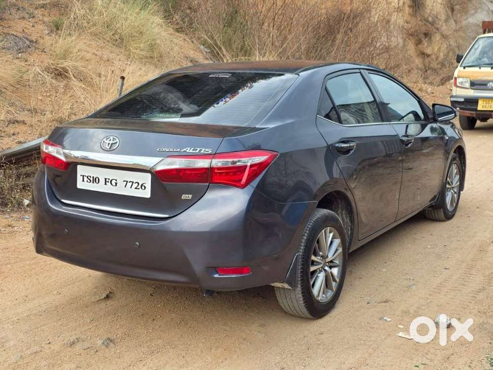 Toyota Corolla Altis Gl, 2014, Petrol