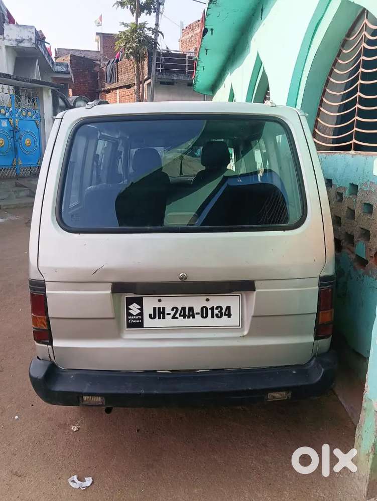 Maruti Suzuki Omni 2017