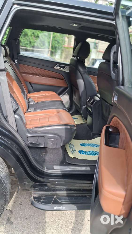 Mahindra Alturas G4 4wd At, 2021, Diesel