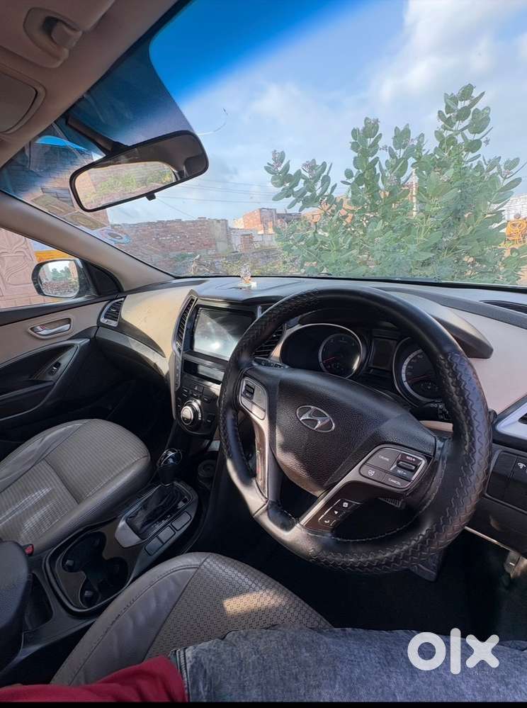Hyundai Santafe 2015