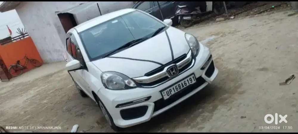 Honda Amaze 2015 Diesel Well Maintained