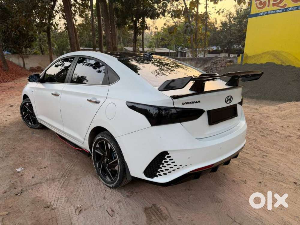 Hyundai Verna 1.0 Sx (o) Turbo Gdi Dct, 2023, Petrol