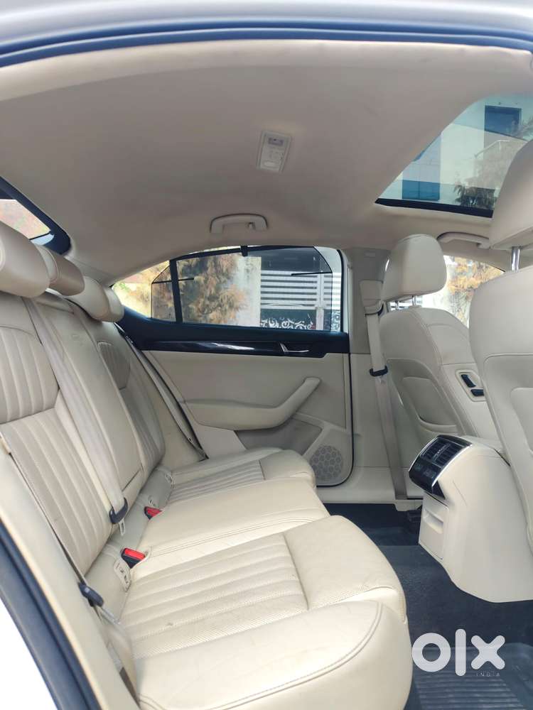 Skoda Superb L&k 2.0 Tdi At, 2017, Diesel