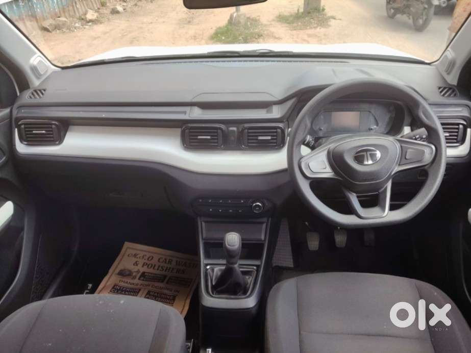 Tata Punch Pure, 2025, Petrol