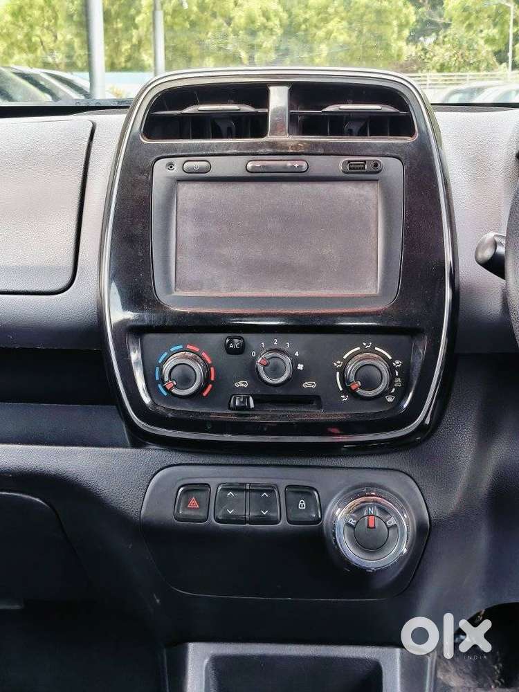 Renault Kwid 1.0 Rxt Amt Opt, 2018, Petrol