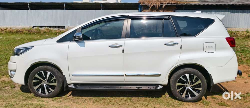 Toyota Innova Crysta 2.4 Z 7 Str, 2023, Diesel