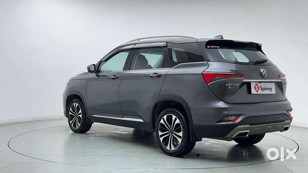 Mg Hector Plus 1.5 Sharp Turbo Cvt 6 Str, 2022, Petrol