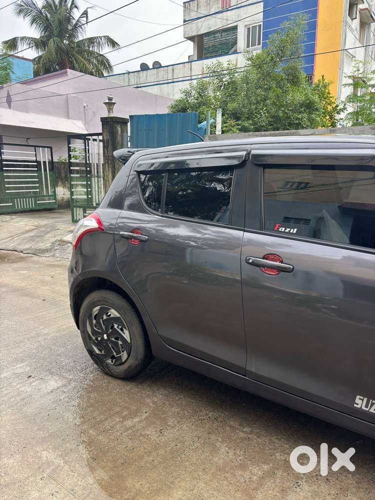 Maruti Suzuki Swift Petrol Manual 2016