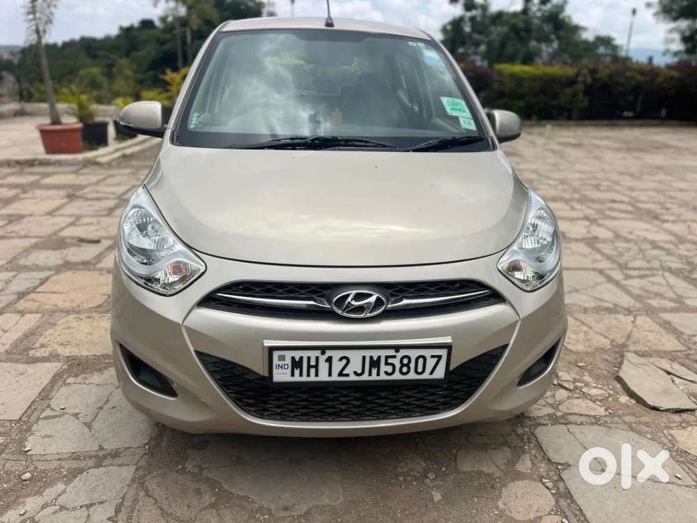 Hyundai I10 Sportz At, 2013, Petrol