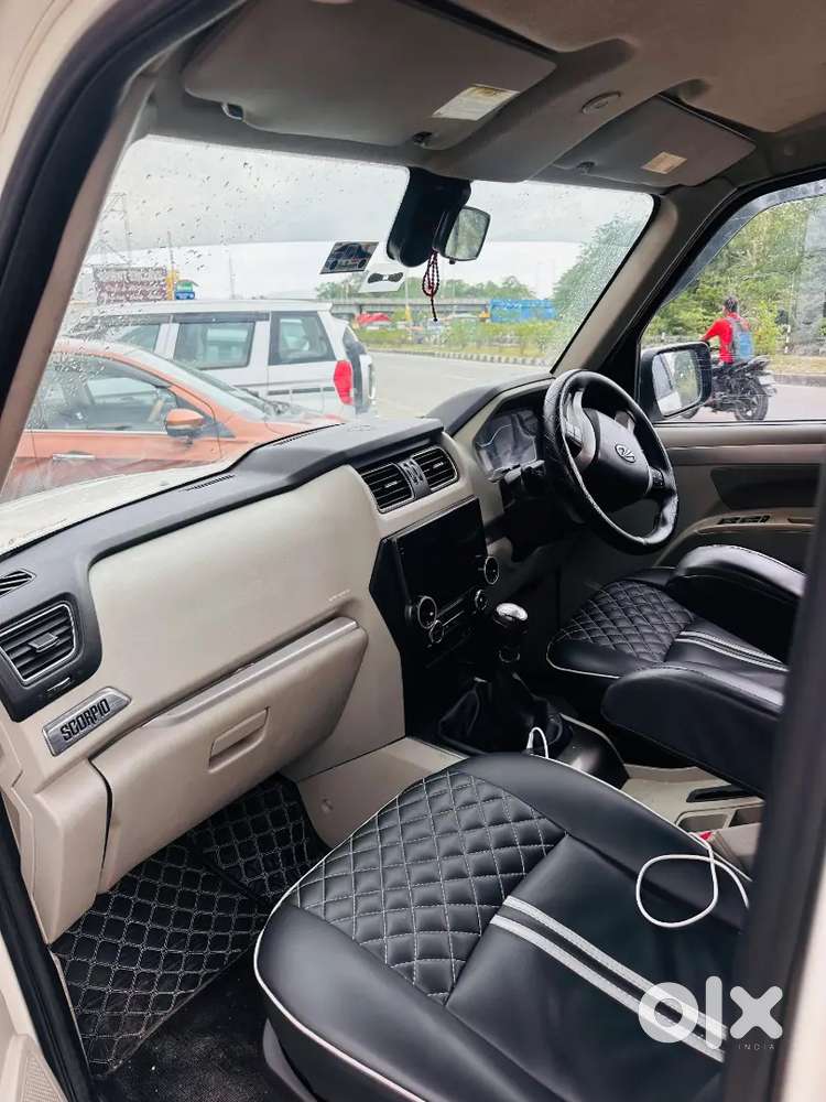 Mahindra Scorpio Classic 2017