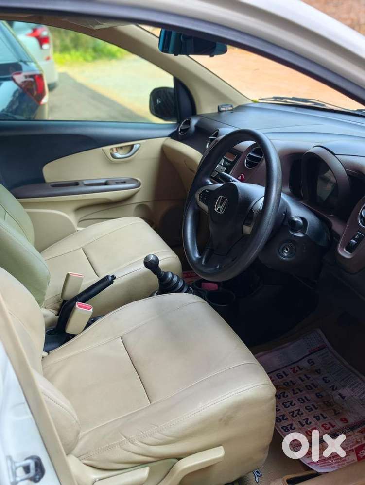 Honda Brio 2014 Petrol 28000 Km Driven