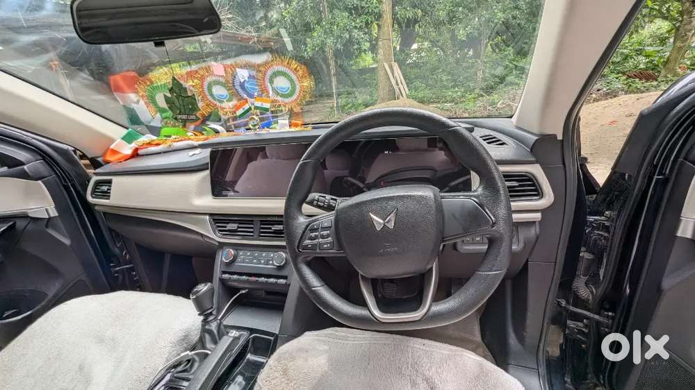 Mahindra Xuv700 Diesel 2023