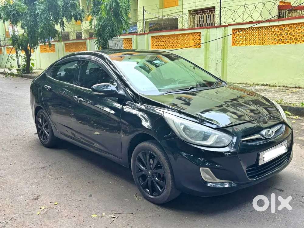 Hyundai Verna Fluidic 1.6 2013 Manual