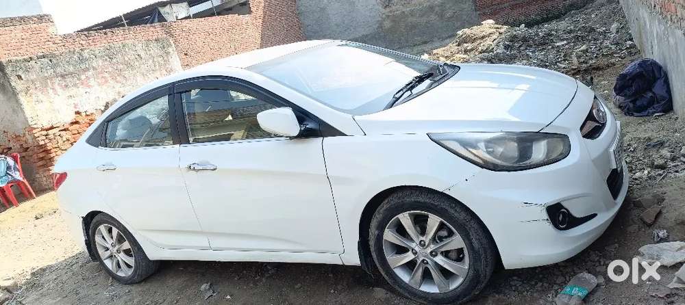 Hyundai Verna 1.6 Vtvt 2012
