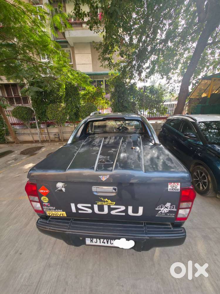 2017 Isuzu V-cross 4x4  1.5l Km  Jaipur Reg  Bs4 Diesel  ₹8l