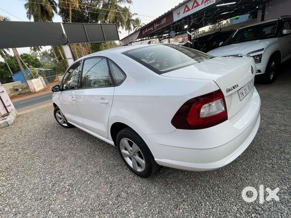 Skoda Rapid 1.6 Mpi Ambition, 2017, Petrol