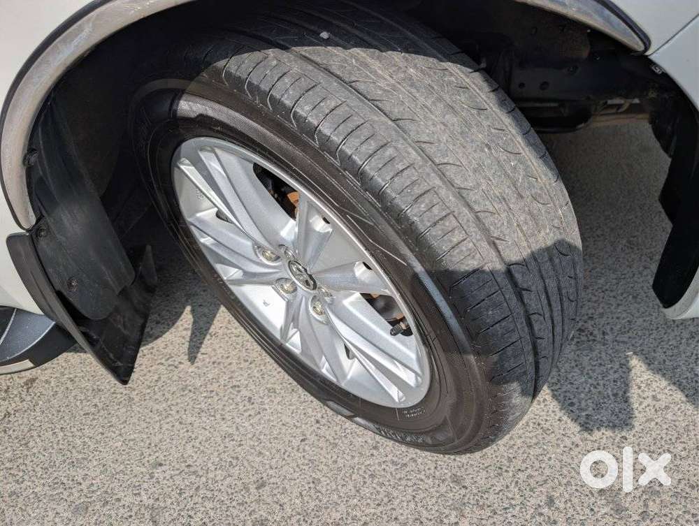 Toyota Innova Crysta 2.8z Automatic, 2019, Diesel