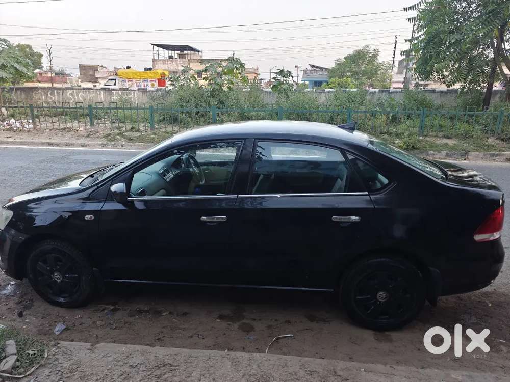 Volkswagen Vento 2011 Petrol Car