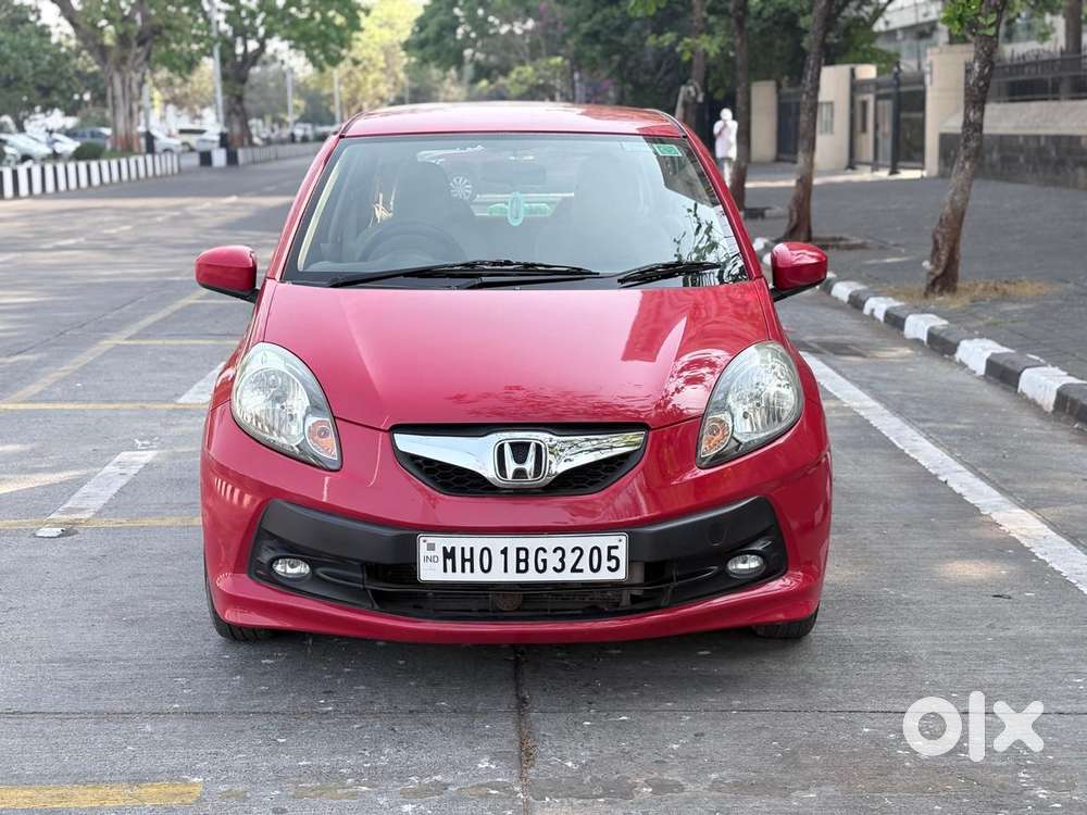 Honda Brio 2011-2013 V Mt, 2013, Petrol