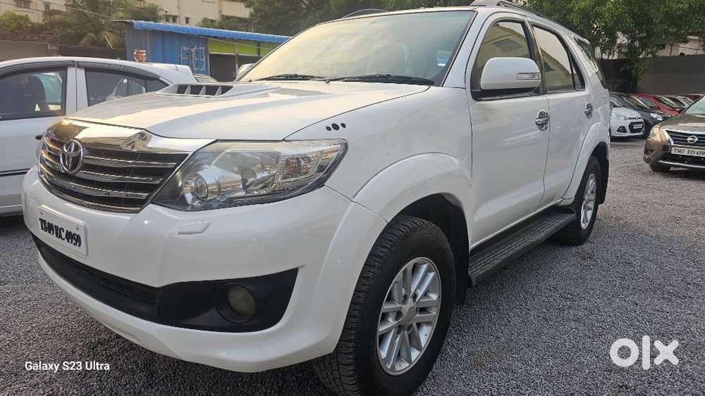 Toyota Fortuner 3.0 4x2 Automatic, 2014, Diesel