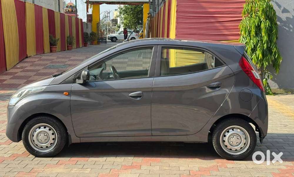Hyundai Eon Era Plus (o), 2017, Petrol