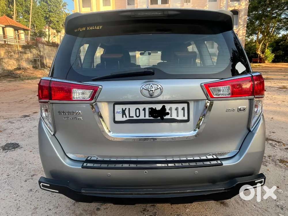 Toyota Innova Crysta 2018 Diesel Manual, Showroom Condition.