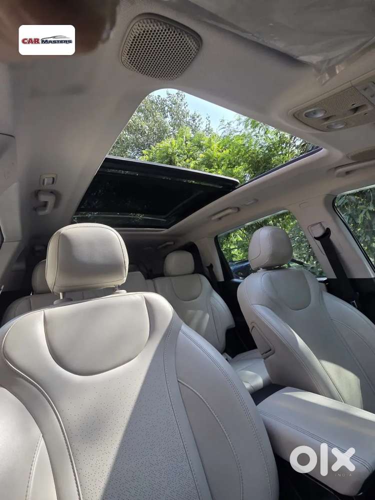 Mahindra Xuv700 2.2 Ax 7 Diesel At Luxury Pack Str Awd, 2023, Diesel