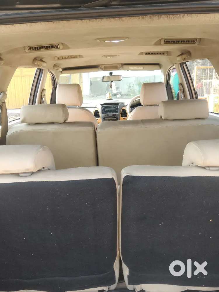 Toyota Innova  2.5 Liter Diesel Engine