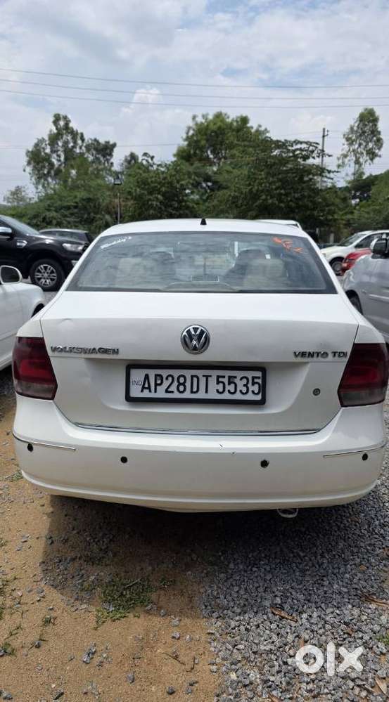 Volkswagen Vento 2010-2013 Diesel Highline, 2013, Diesel