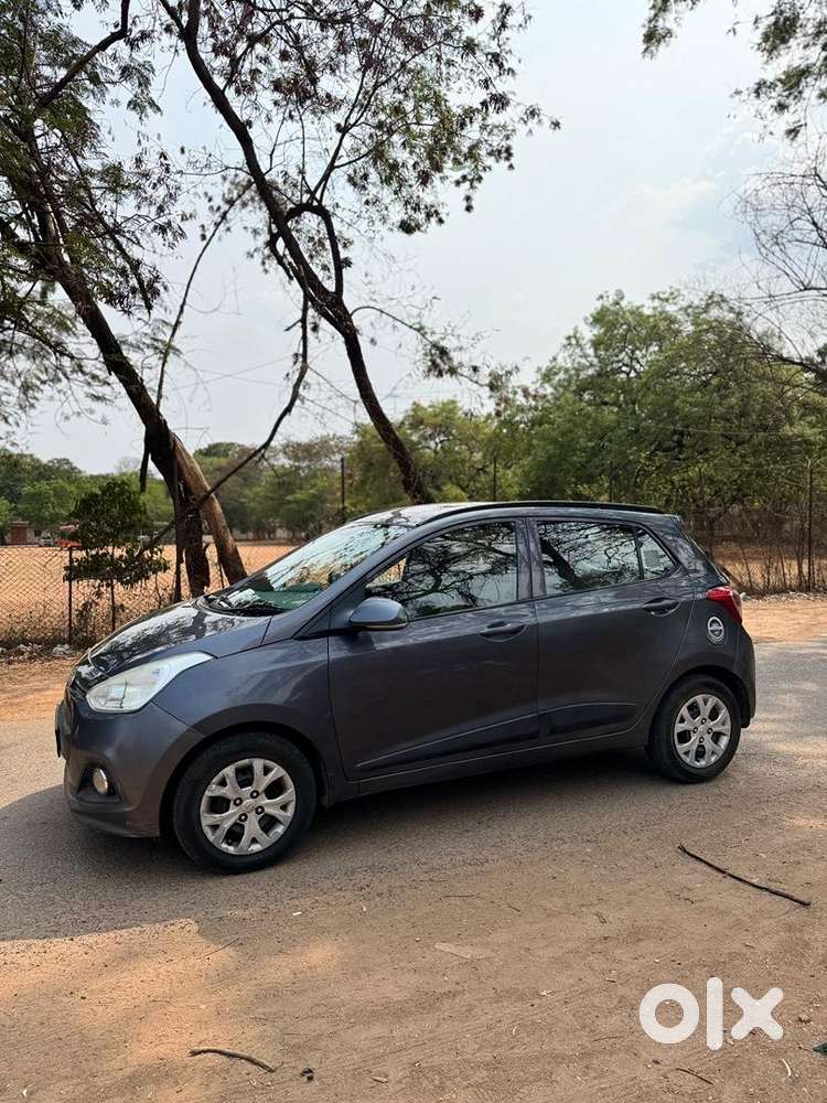 Hyundai Grand I10 Sportz 2016 Well Maintained