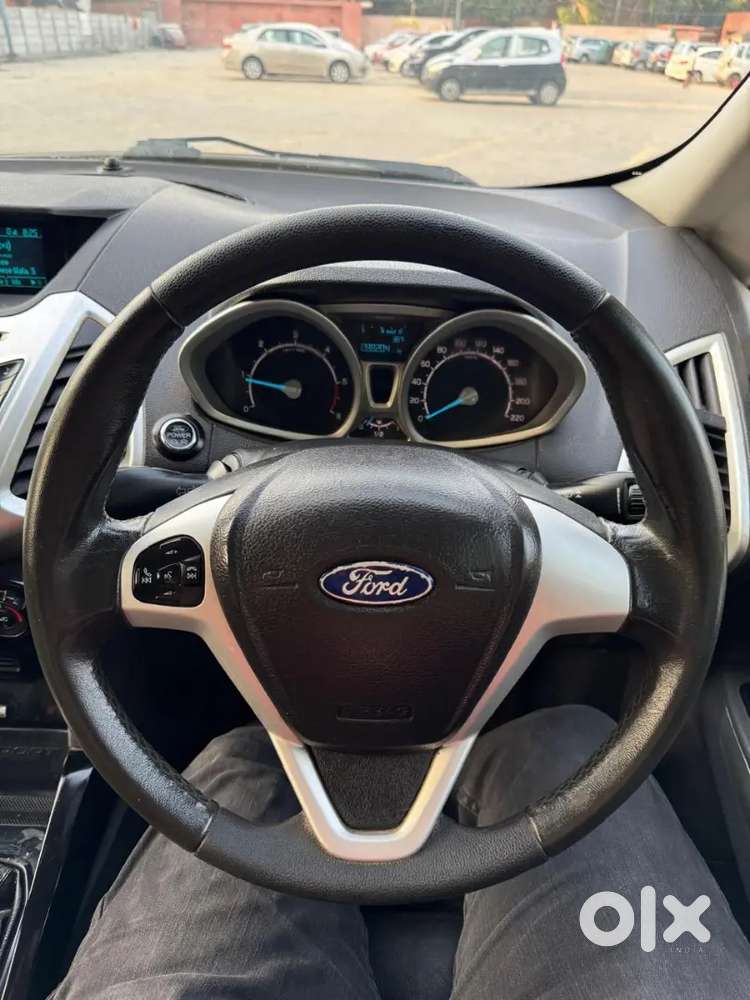 Ford Ecosport Titanium+,