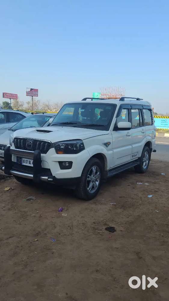 Mahindra Scorpio S10 2.2 Hawk 2wd Mt