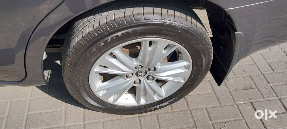 Toyota Innova Crysta Zx 2.4 Diesel 7 Seater, 2018, Diesel