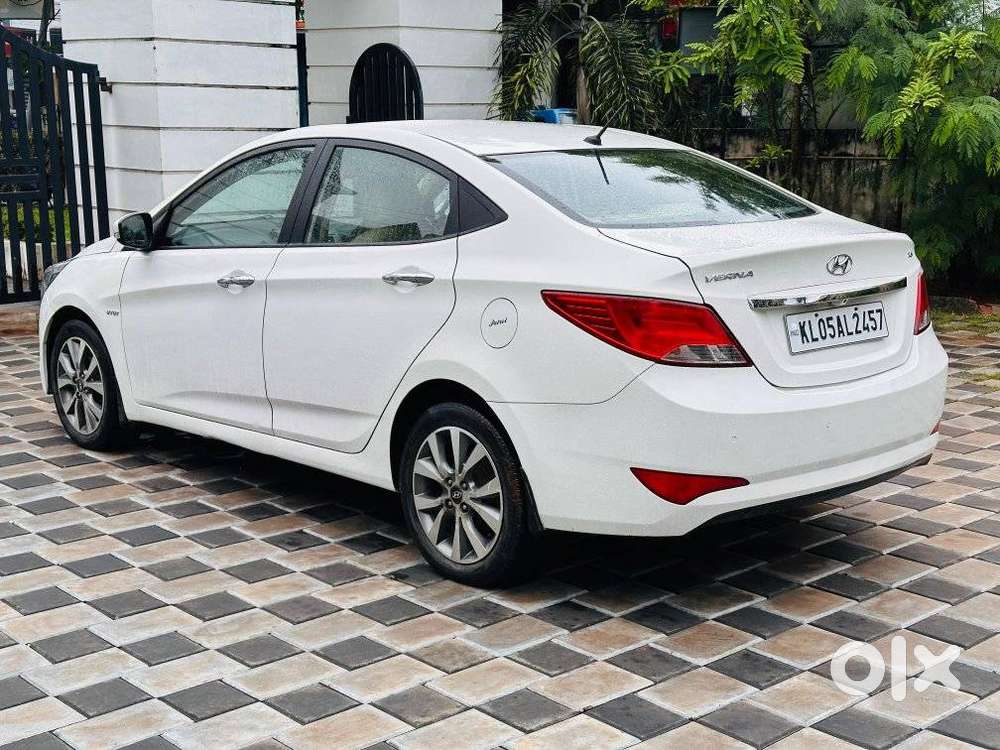 Hyundai Verna [ ] Fluidic 4s 1.6 Vtvt S (o) Mt, 2016