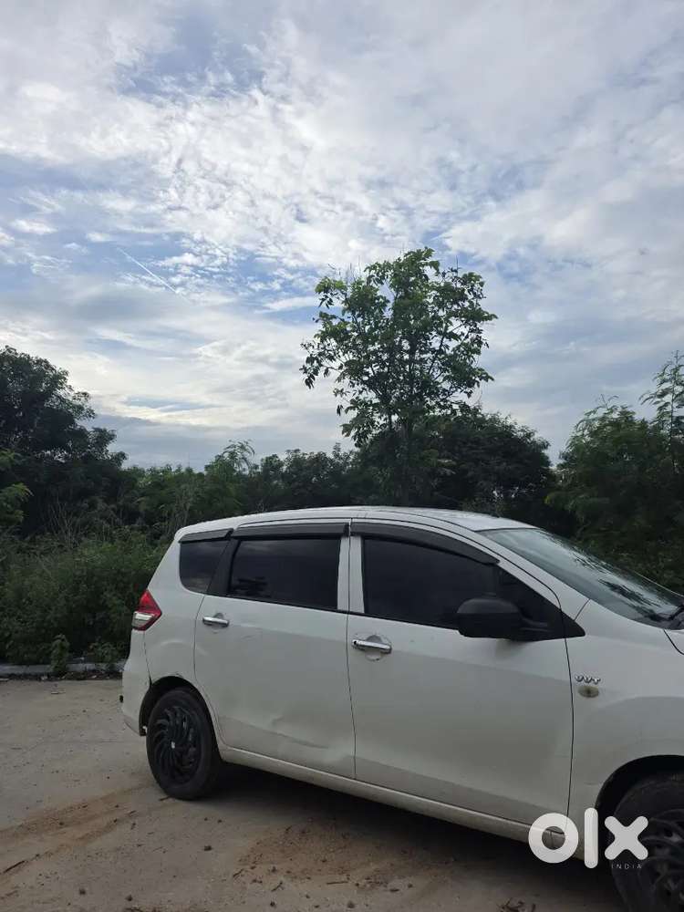 Maruti Suzuki Ertiga 2017 Petrol Manual