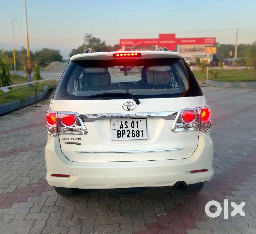 Toyota Fortuner 2014 Diesel 143000 Km Driven